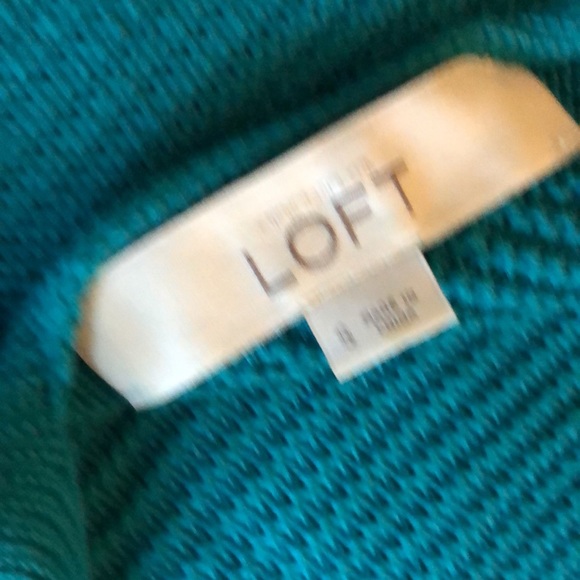 Loft, short sleeve sweater, v neck back - Picture 5 of 5
